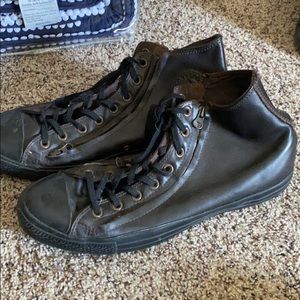 Converse men’s leather brown size 11.5